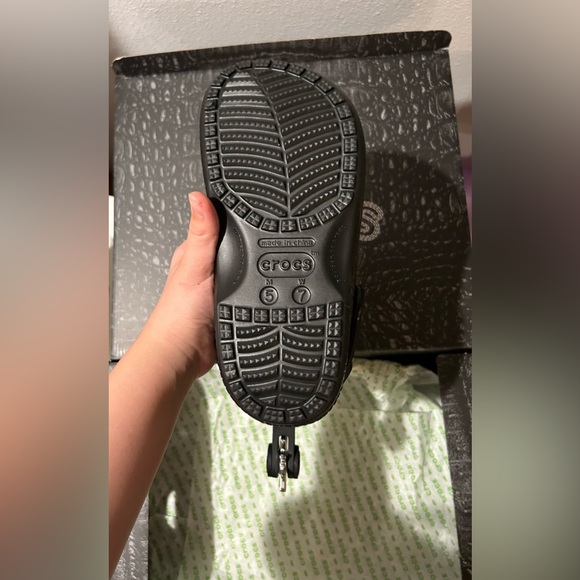 NEW in box Crocs cowboy boots with charms - Picture 4 of 10